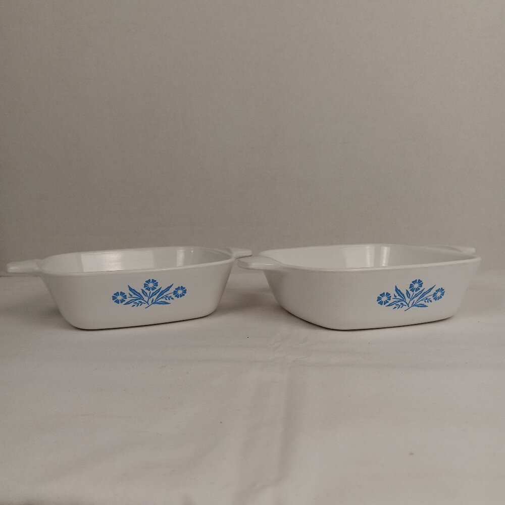 2 Corning Ware P-41-B Blue Cornflower Petite Dishes 1 3/4 Cup